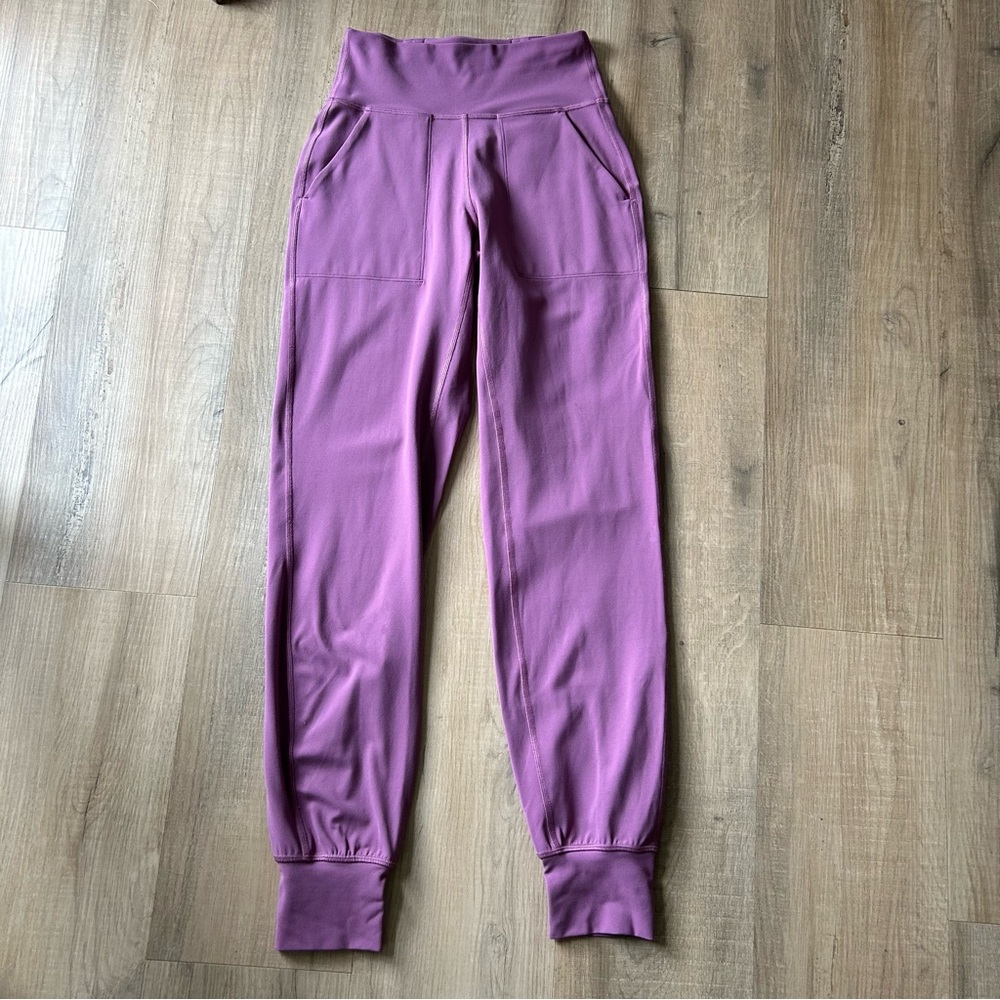 Lululemon Align High-Rise Jogger
Vintage Plum! EUC - Picture 3 of 6